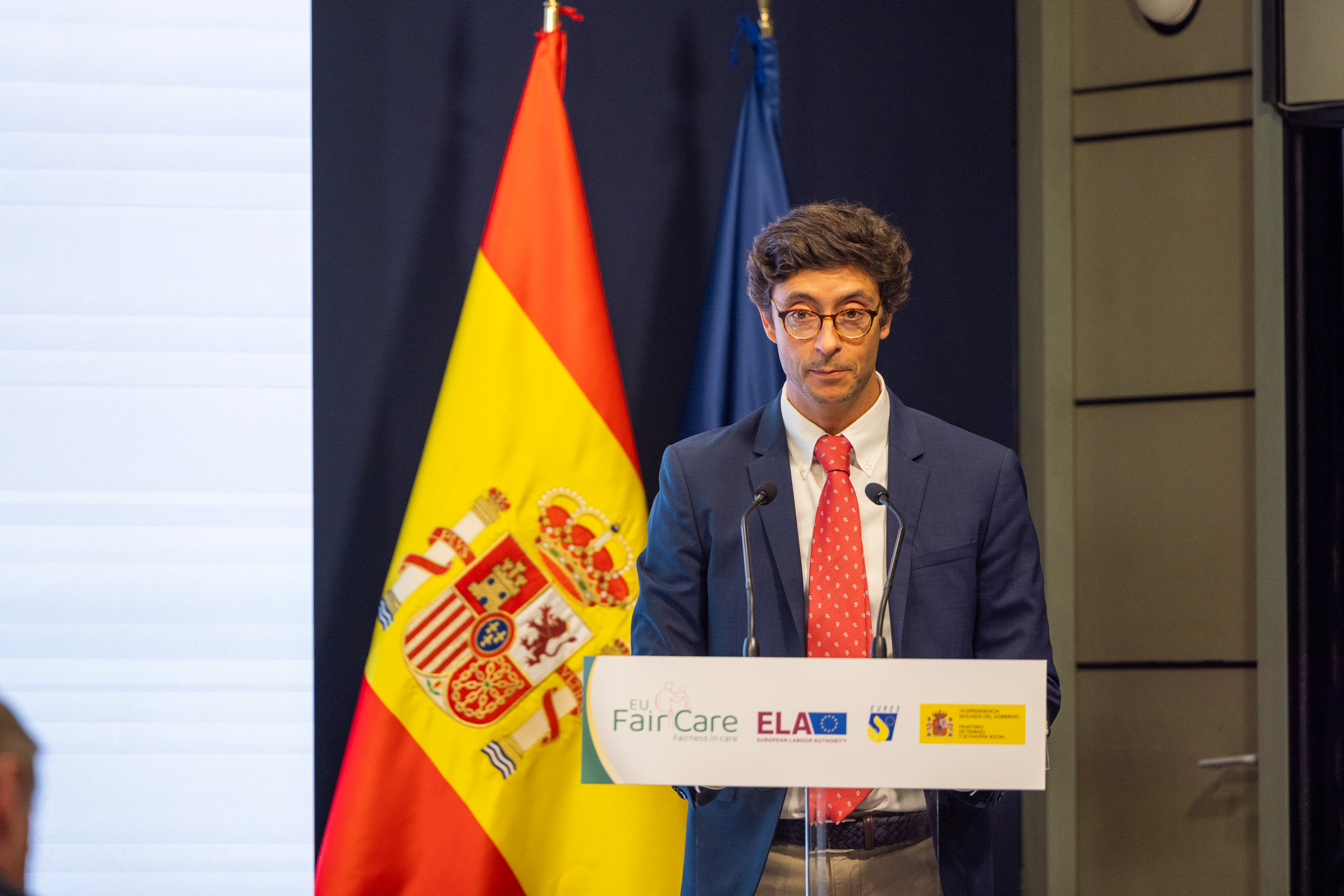 Challenges and policy approaches in the long-term care sector 12