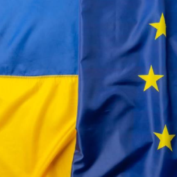 EU and Ukrainian flags